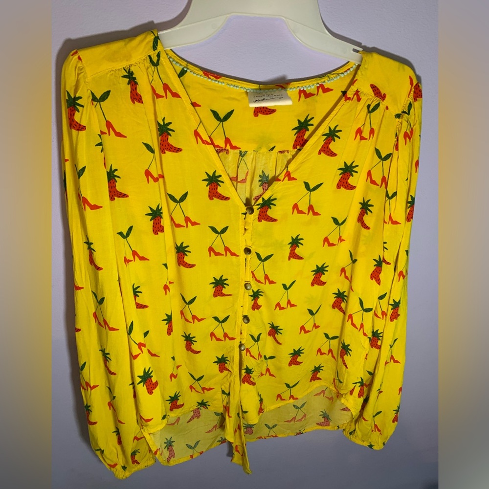 Kendra Dandy Button down tie shirt